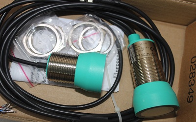 使用壓力傳感器對(duì)管道和容器的液體檢測方式